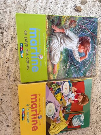 Lot de 2 livres Martine