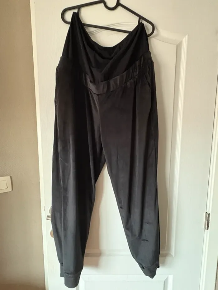 Ensemble détente grossesse taille eur 48/50 - photo numéro 3