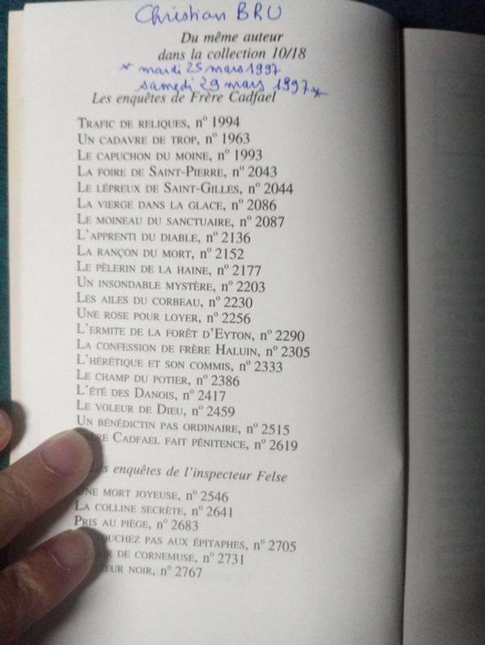 Ellis Peters - Mrs. Felse joue en solo - photo numéro 3