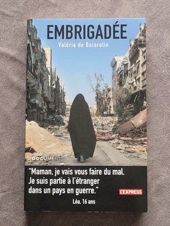 Embrigadée Valérie de Boisrolin, Sandra Logé