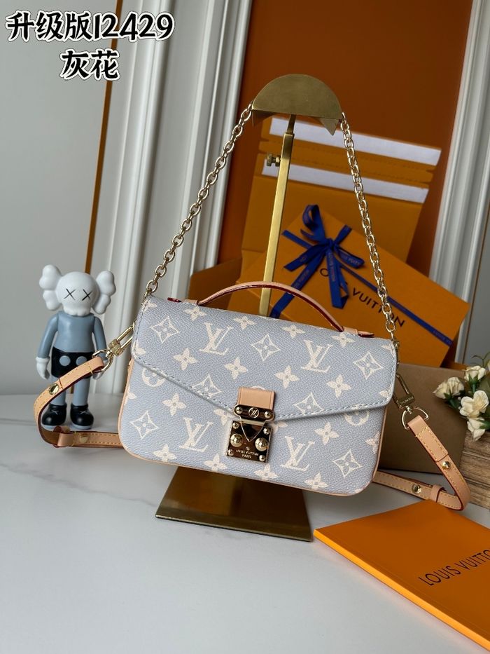 Louis Vuitton  East West Métis  M23940