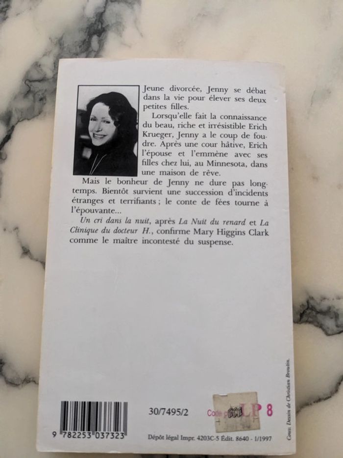 Un cri dans la nuit - photo numéro 2