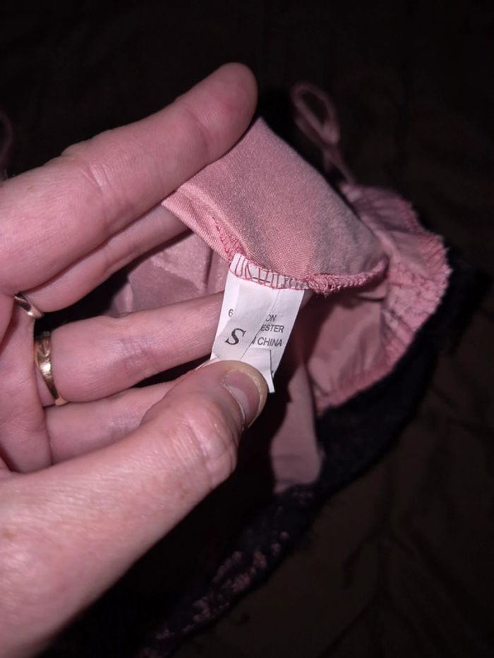 Lingerie Débardeur soie rose - photo numéro 4