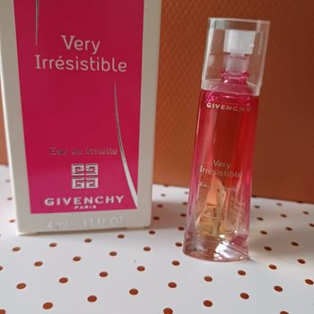 Parfum miniatures very irrésistible givenchy ml
