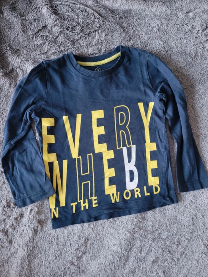 Tee-shirt manches longues 3 ans