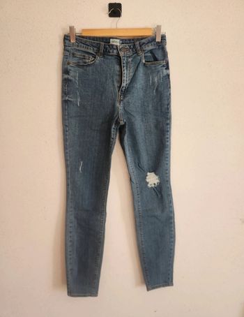 Jean femme 38 Kiabi – bleu délavé – skinny – effet usé – très bon état