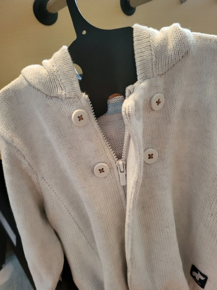 Gilet avec capuche - photo numéro 3