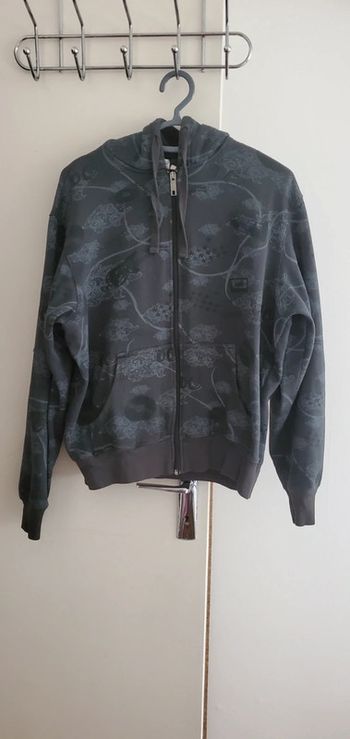 Gilets à capuche zippé gris foncé T petit L Ttraxx