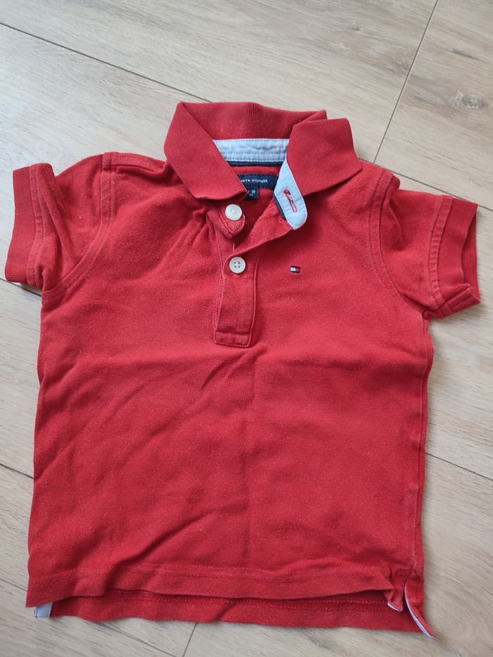 Polo Tommy Hilfiger  12 mois