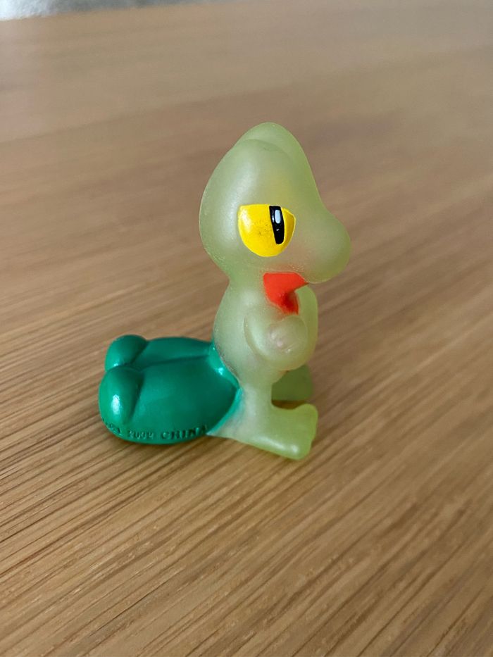 Pokémon Treecko figurine transparente 2002 - photo numéro 2