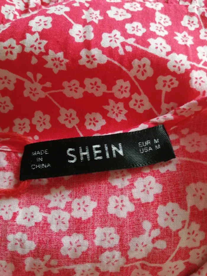 Robe courte fluide rose à fleurs blanches / shein / (M) - photo numéro 9