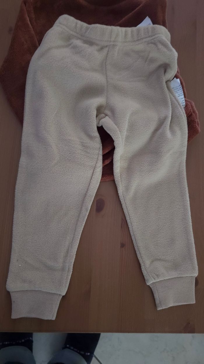 (Neuf non porté) 🏷🤩🥰💙pyjama polaire 3ans garçon 🥰🤩 - photo numéro 5