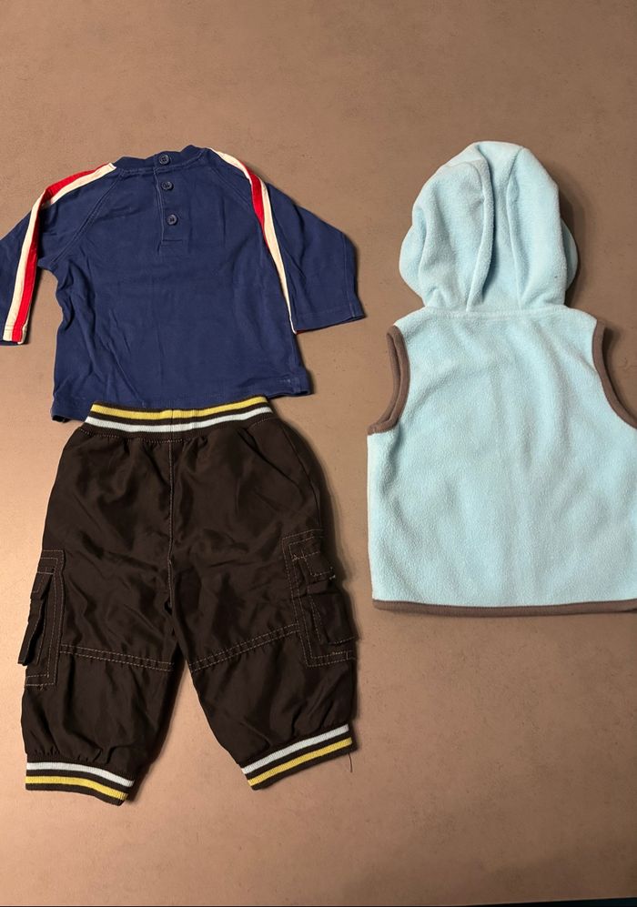 Lot de 2 t shirt, pantalon et veste polaire manches courtes - photo numéro 3