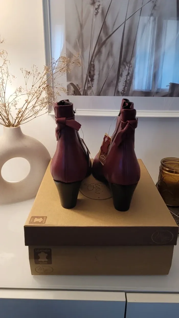 Bottines en cuir  taille 41 état neuf - photo numéro 6