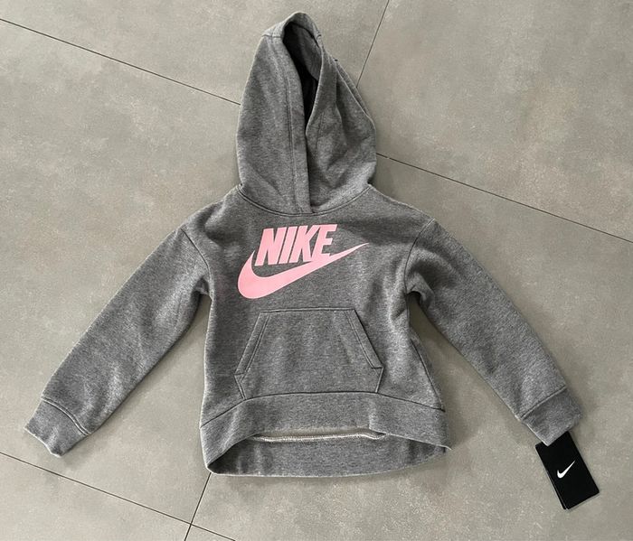 Pull Nike EF - 3/4A