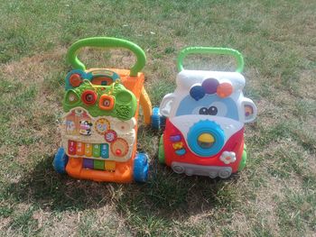 Lot de 2 trotteurs de marche
