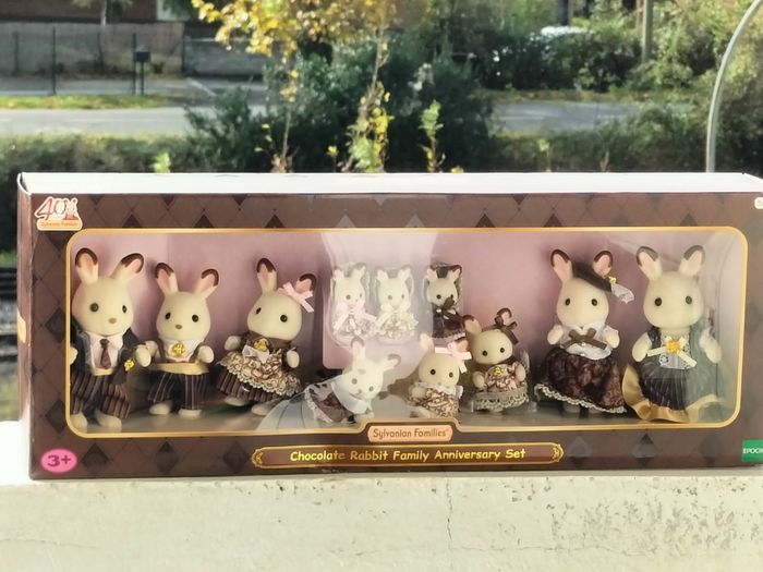 Le coffret célébration de la grande famille lapin chocolat