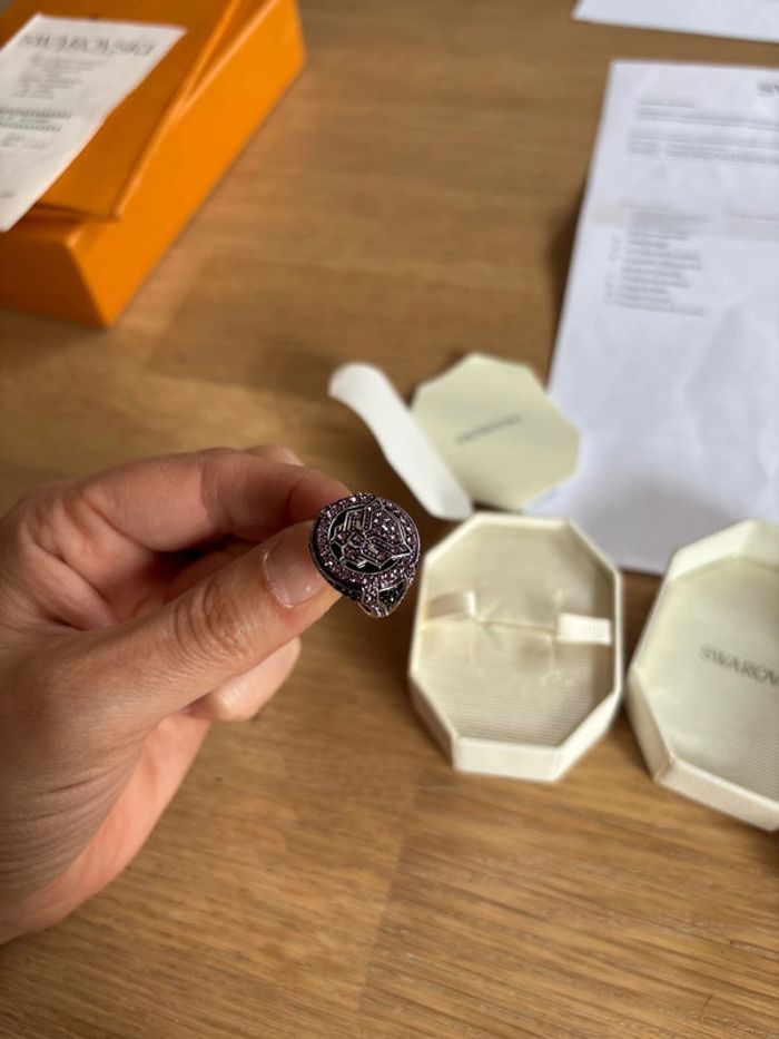 Bague Marvel Black Panther Iris Swarovski taille 52 - photo numéro 3