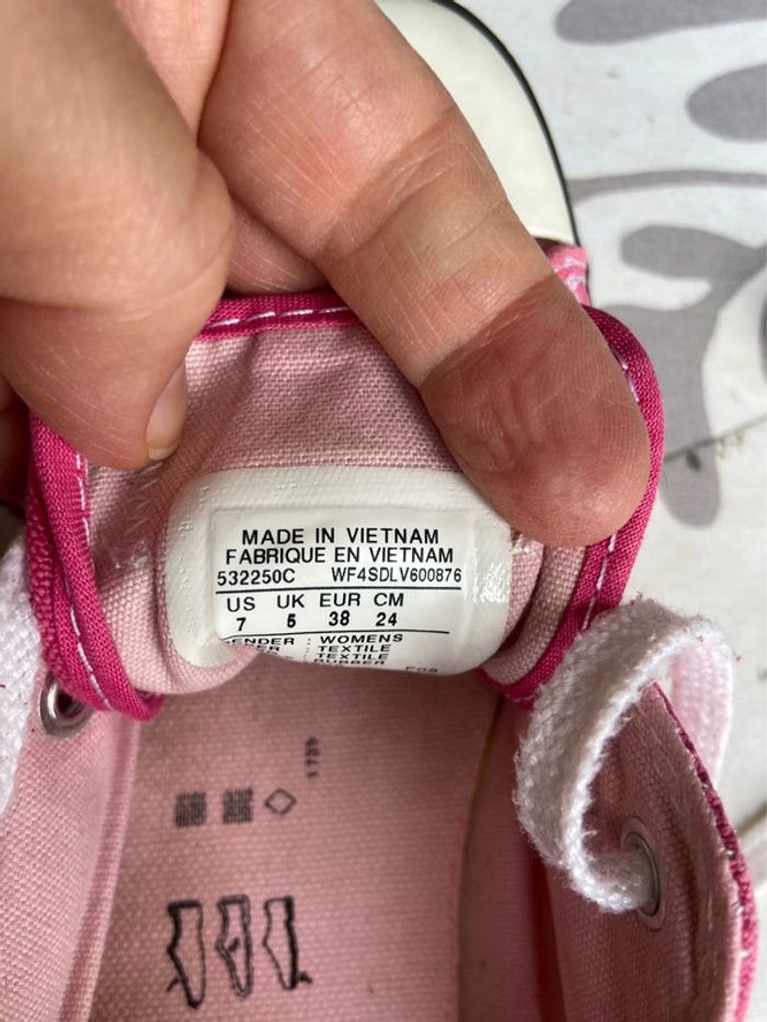 Baskets basses Converse roses taille 38 - photo numéro 6