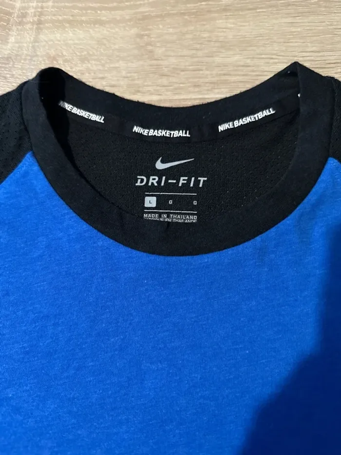 Teeshirt - photo numéro 3