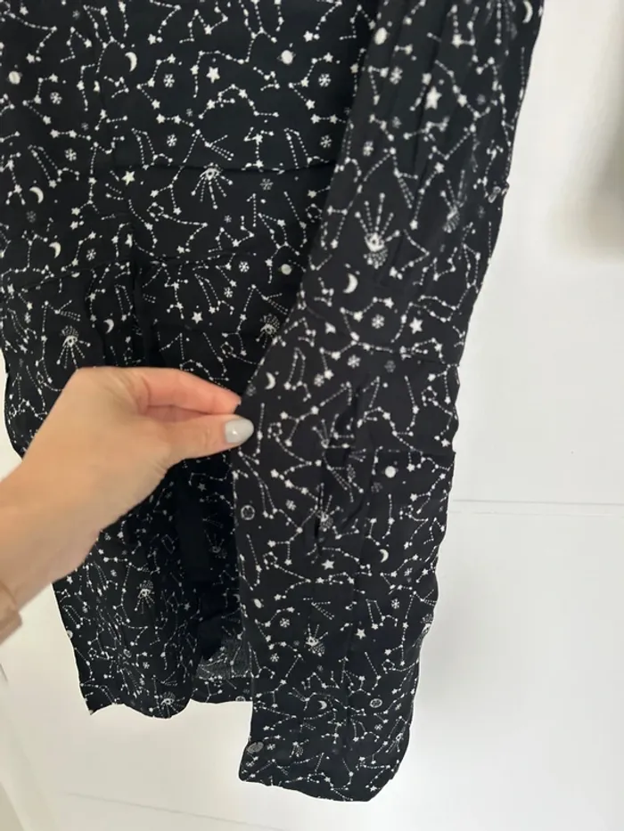 Robe noire avec motif blanc - photo numéro 3