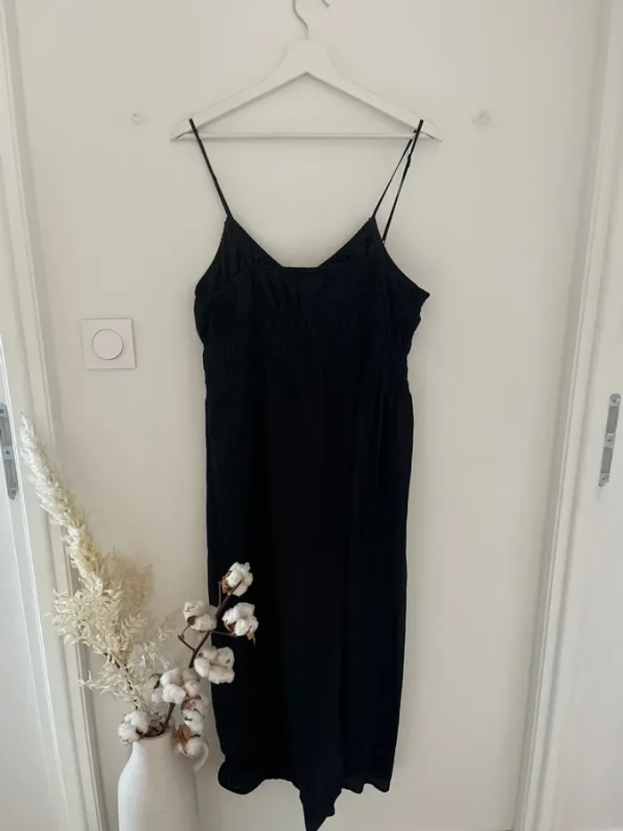 Robe h&m noir - photo numéro 3