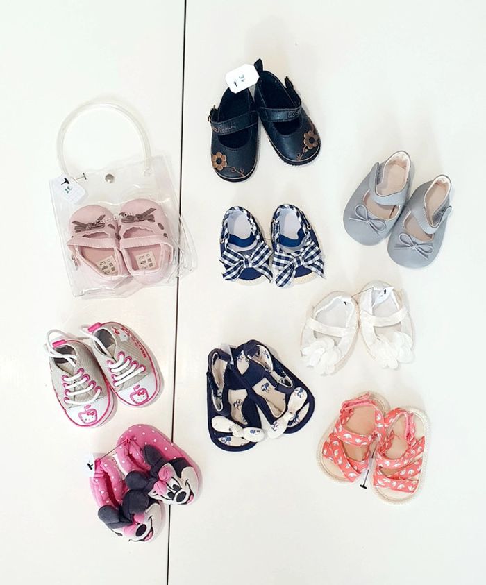 Lot chaussures bebe fille