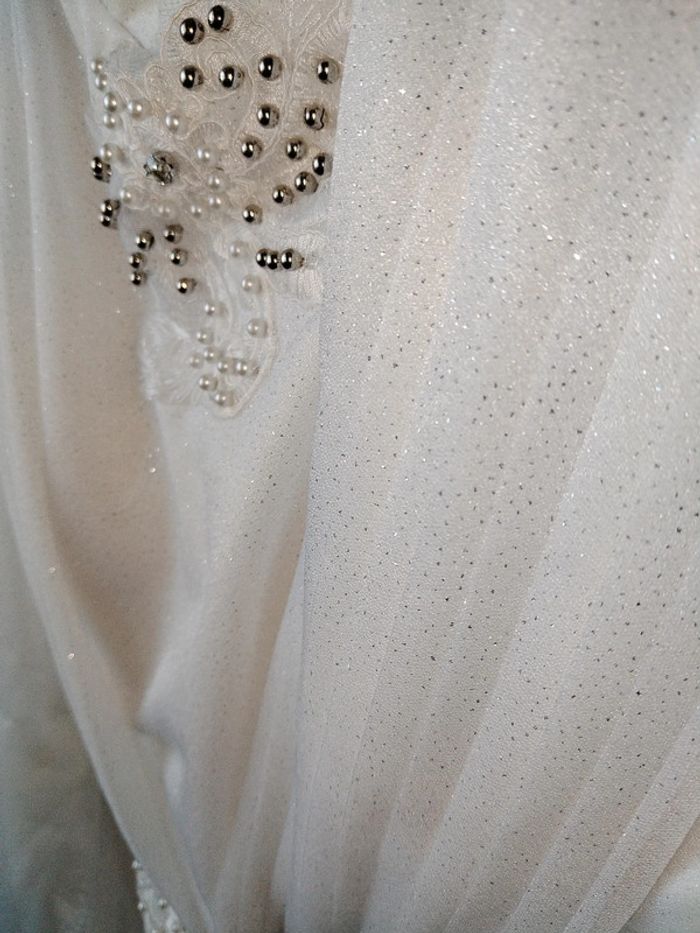 Robe de mariée manches longues - photo numéro 3