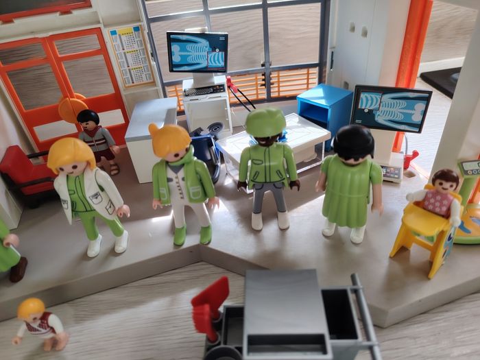 Clinique pédiatrique playmobil - photo numéro 8
