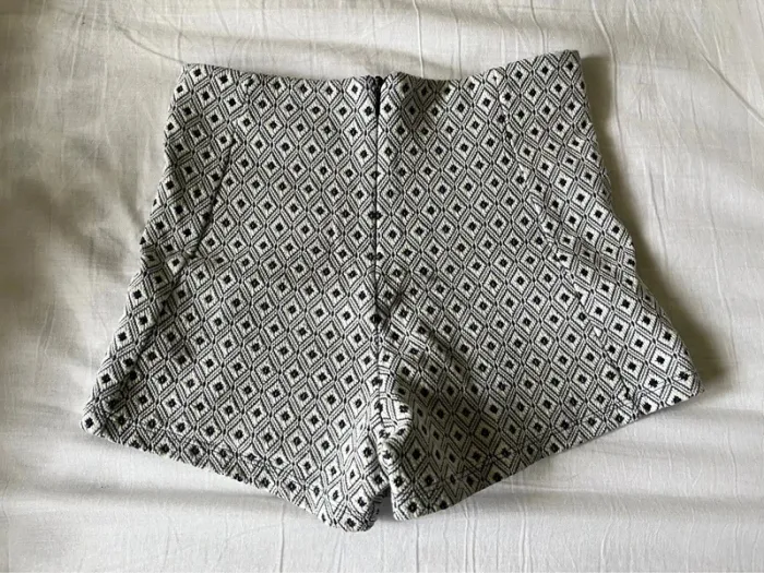 Short Bershka - photo numéro 2