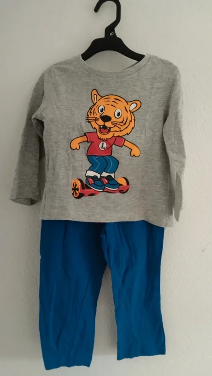 pyjama 2 pieces tissaia tigre garcon 3 ans