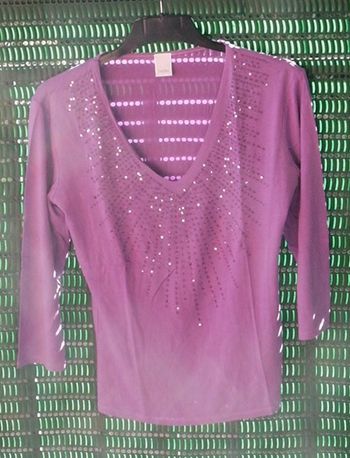 Maillot violet avec strass