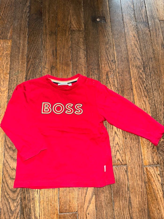 T-shirt Hugo boss 18 mois