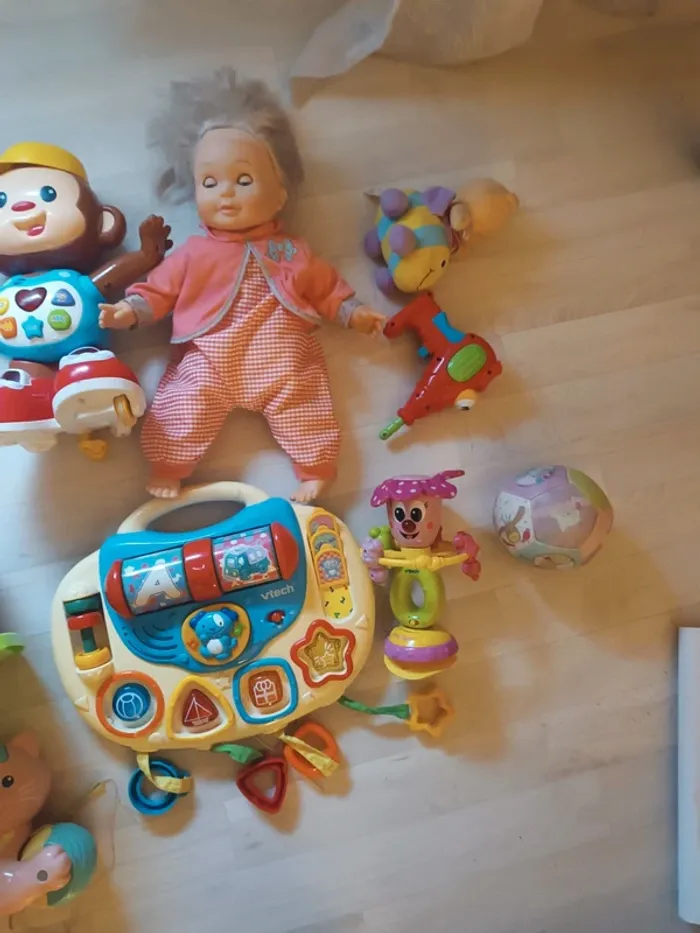 Lot jouets - photo numéro 3