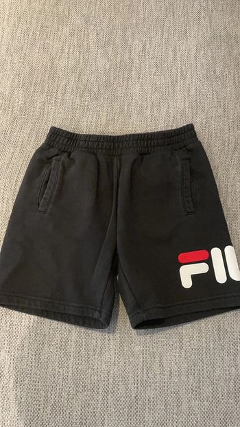 Short Fila