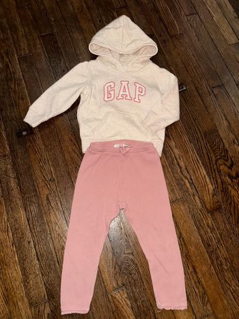 Sweat gap et legging Zara 24 mois