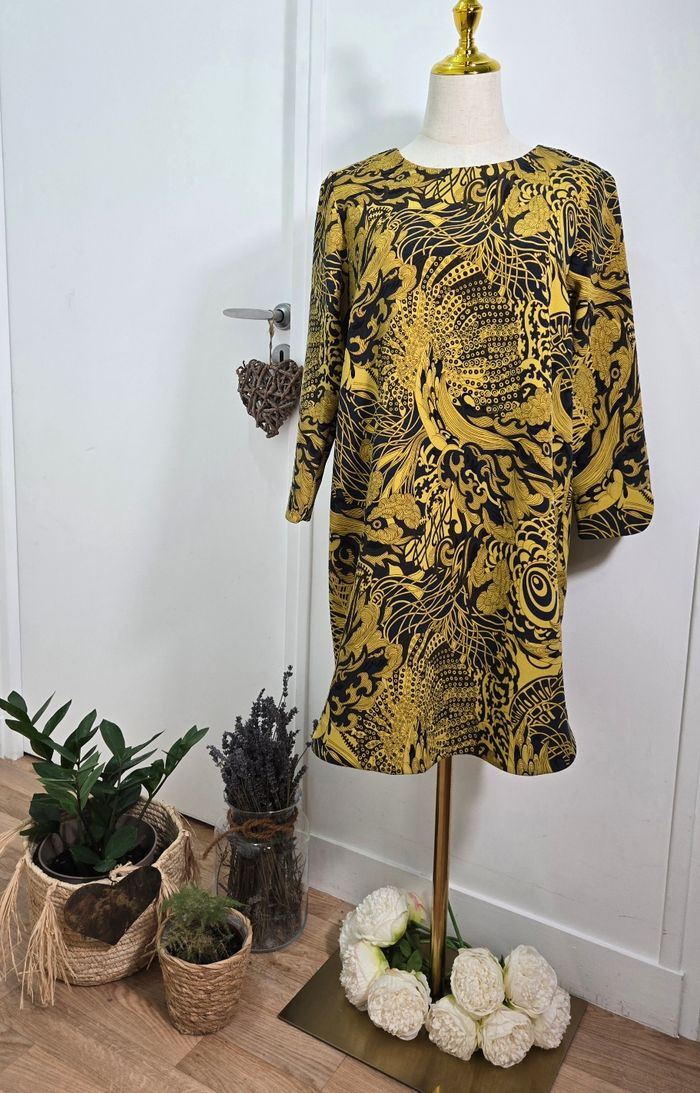 Robe jaune et bleu marine H&M taille 40 - photo numéro 5