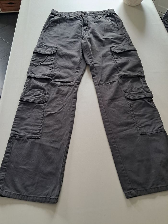 Pantalon femme cargo Taille 40