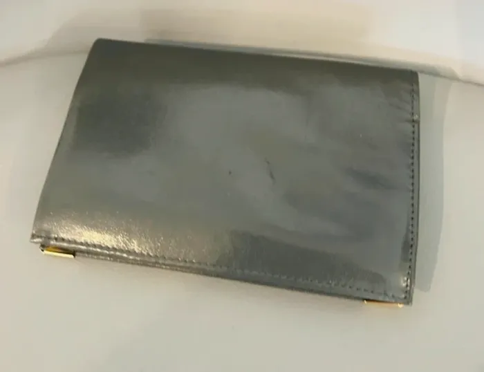 Portefeuille, porte-monnaie en cuir gris - photo numéro 2