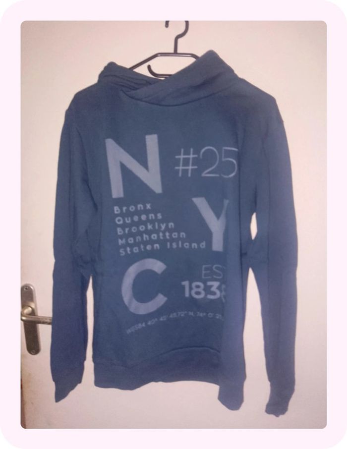 Pull taille s