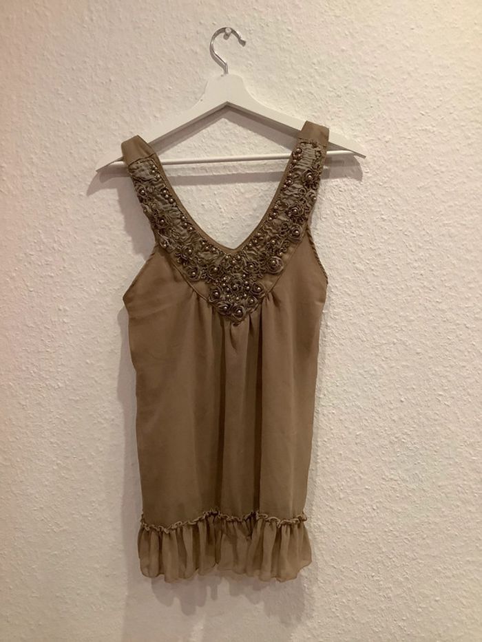 Top beige - photo numéro 2