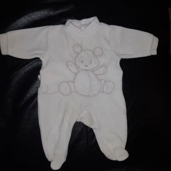 Pyjama hiver 1 mois TBE
