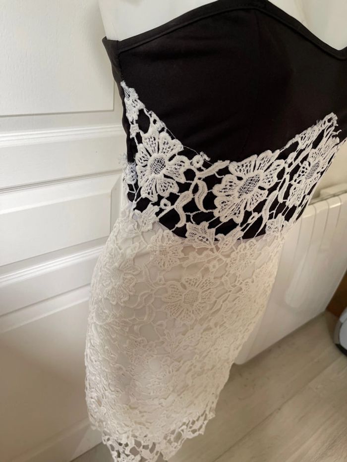 Robe effet dentelle - photo numéro 4