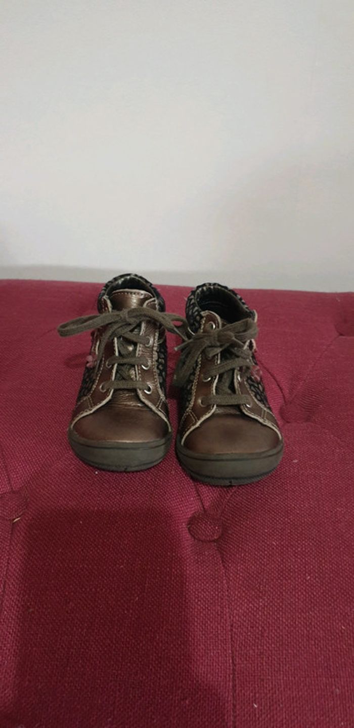 Jolie petite Chaussure - photo numéro 3