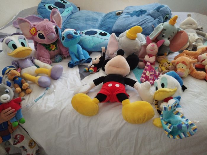 Peluches Disney et autres - photo numéro 2