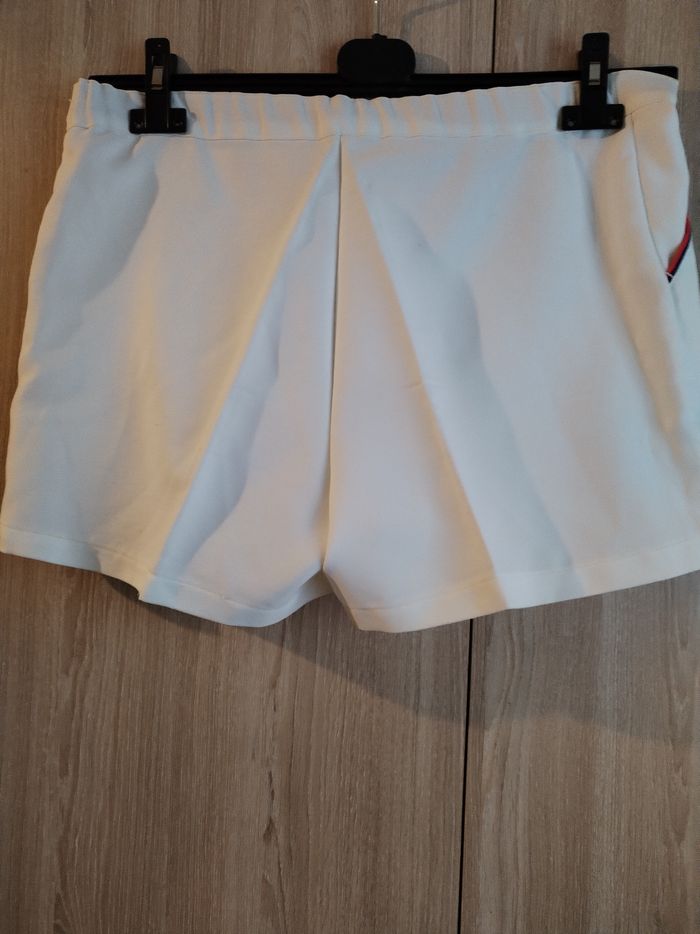 Short homme taille 46 - photo numéro 2