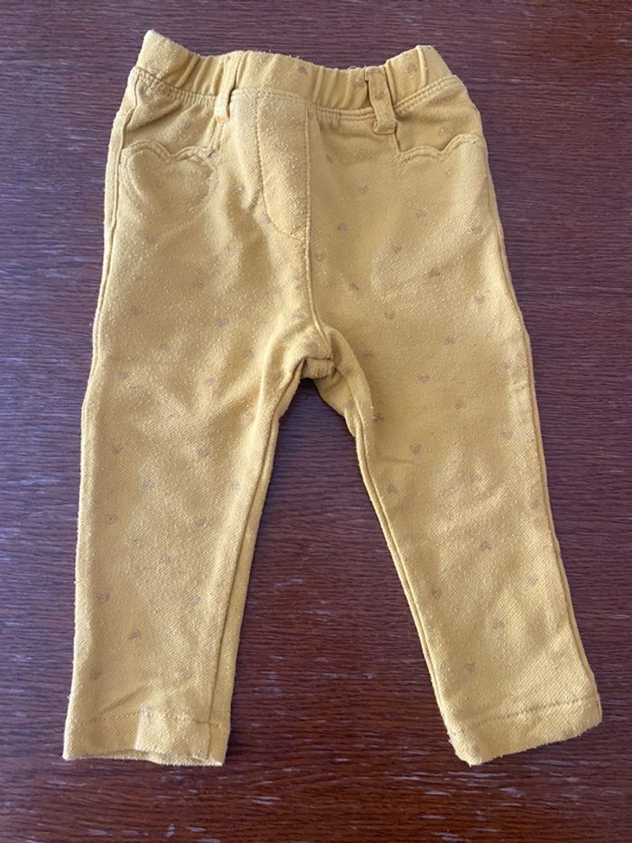 Pantalon jaune moutarde coeur