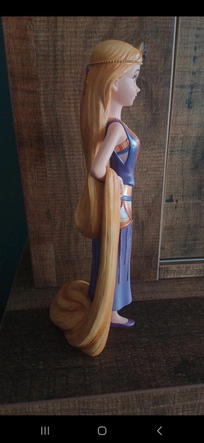 Figurine Disney Showcase Raiponce Art deco - photo numéro 4