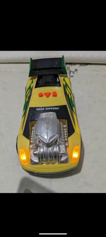 Belle voiture vintage avec son et lumière Road Rippers.