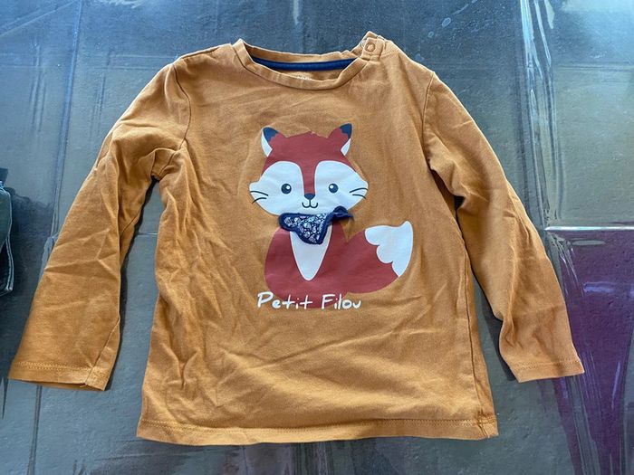 TEE shirt